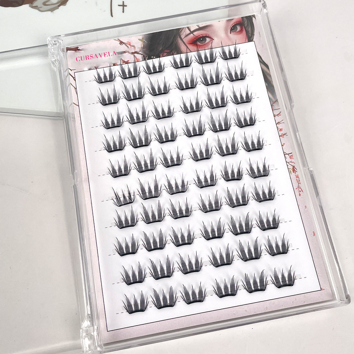 Segmented Self-adhesive False Eyelashes for the "Little Rich Lady" Style, Glue-free, as Light as a Feather, with Natural and Simulated "Born-with" Look